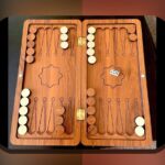 راهنمای کامل دانلود بازی تخته نرد آنلاین کامپیوتر و آشنایی با سایت شرط بندی معتبر